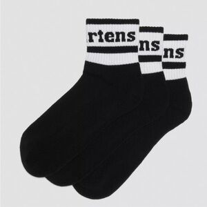 BNWT Dr. Martens Short Athletic Black and White Athletic Socks 3 Pack S/M